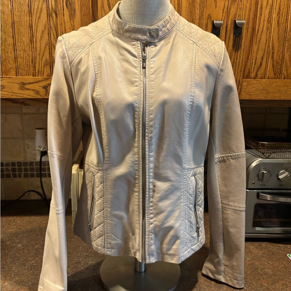 Women's Cream  Jacket
